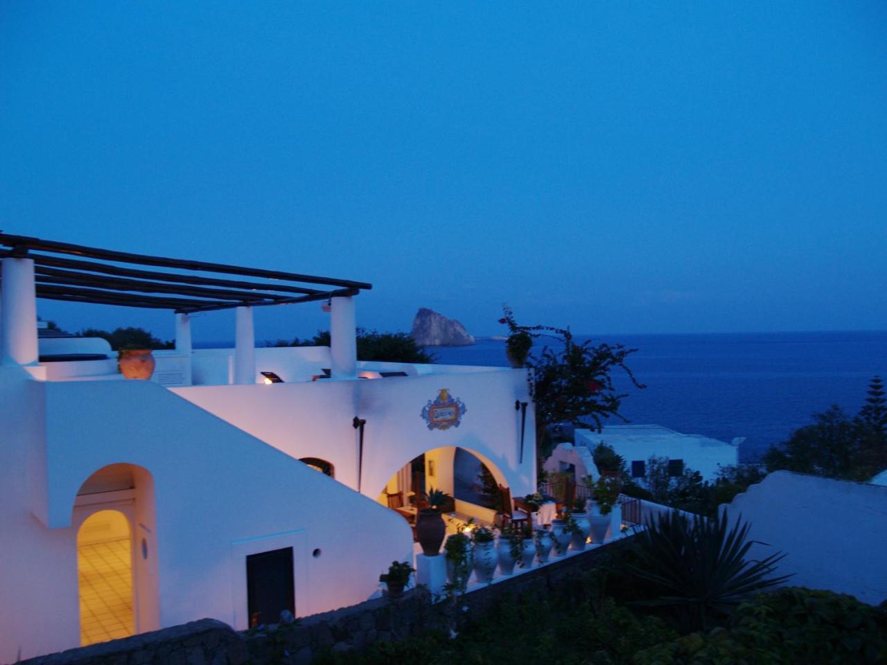 Quartara Boutique Hotel Panarea Exterior photo